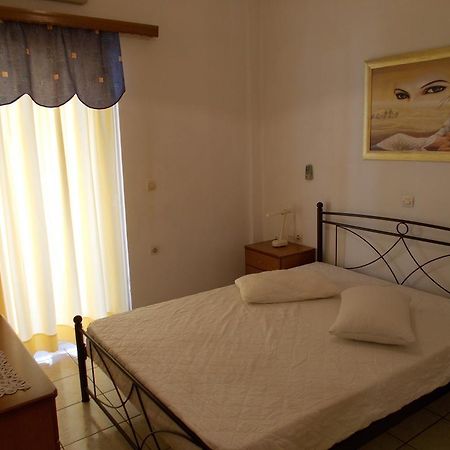 Helios&Thalassa Rooms لوترا إديبسو المظهر الخارجي الصورة
